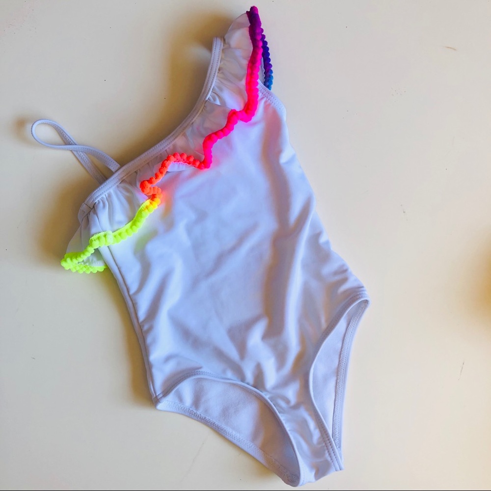 Girls one piece bathing suit